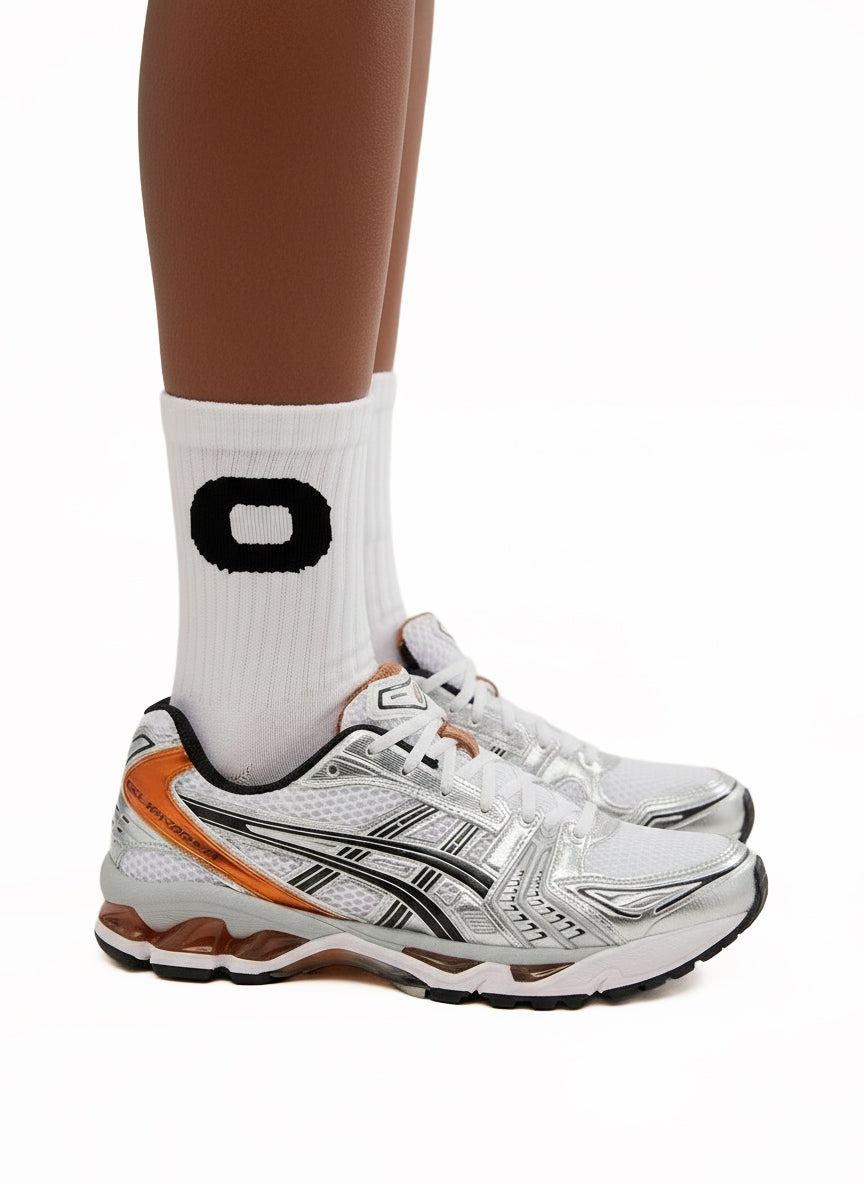 WHITE SOCKS
