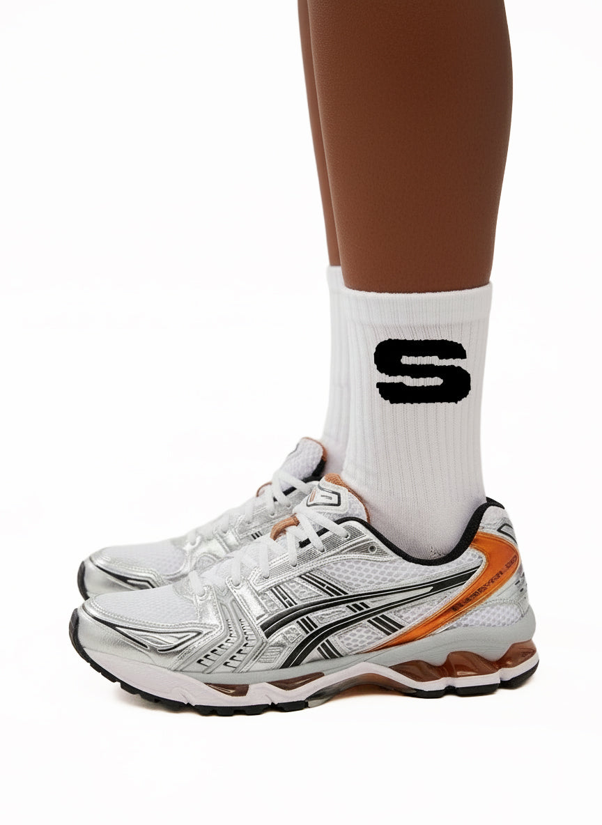 WHITE SOCKS
